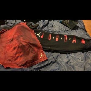 Jordan set shirt YMD & sweats are YL
